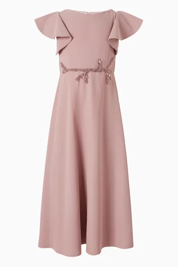 فستان طويل بحافة واسعة