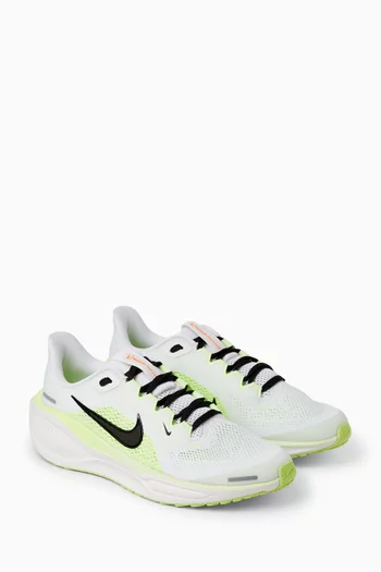 Air Zoom Pegasus Sneakers in Mesh