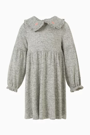 فستان بياقة وكشكش