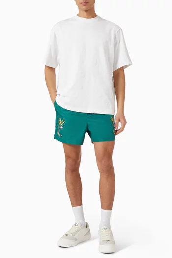 شورت سباحة مطرز بشعار الماركة