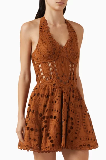 فستان ساندلايت بتطريزات إنجليزية مزيج قطن