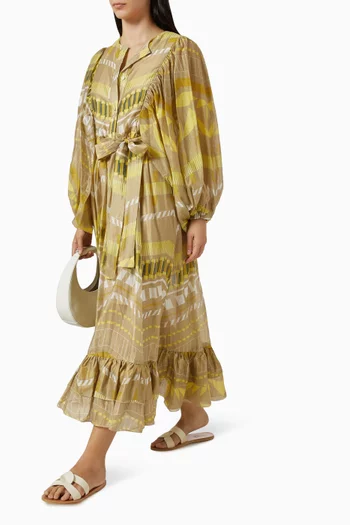 فستان طويل بنقشة