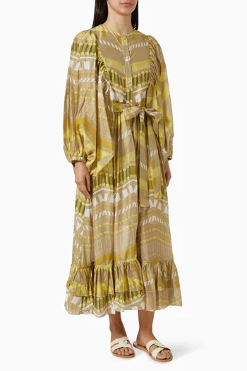 فستان طويل بنقشة