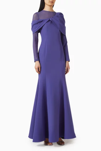 فستان بجزء من قماش شبكي وحافة بقصة ذيل السمكة