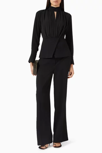 طقم بلوزة وبنطال