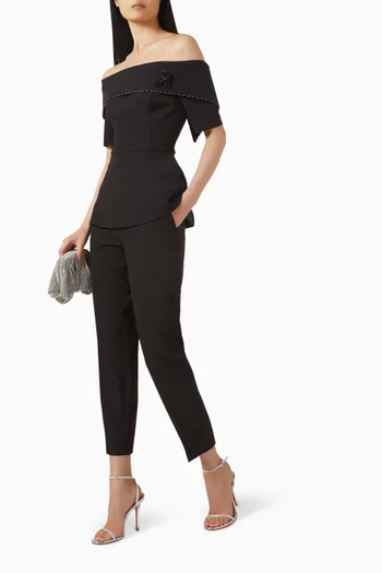 طقم بنطال وبلوزة مطرزة بالخرز