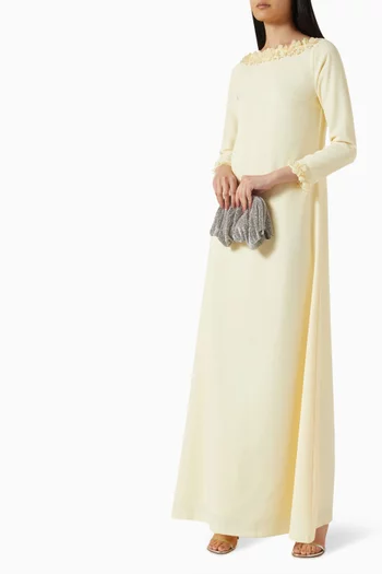 فستان طويل بحافة بزهور