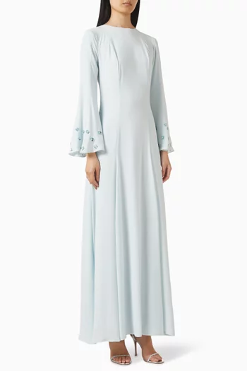 فستان بتطريزات زهور