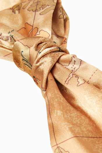 طوق رأس بعقدة ونقشة خريطة