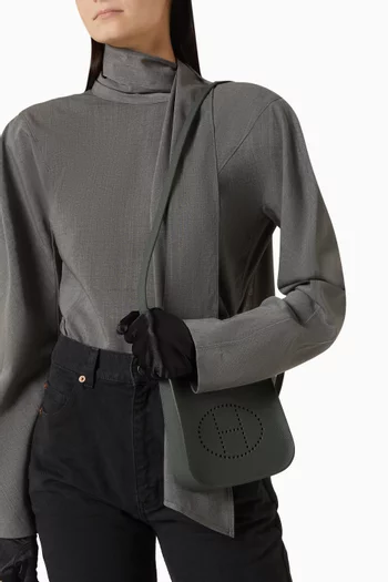 حقيبة إيفيلين ميني جلد لين بملمس بارز