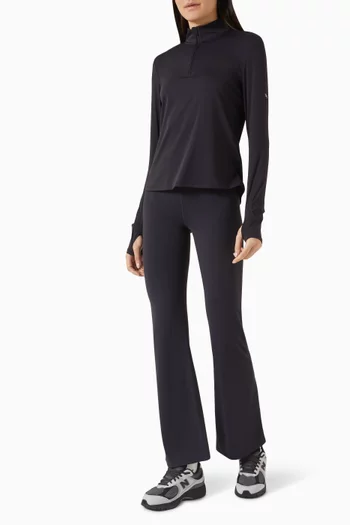 جاكيت بسحّاب قصير قماش الترالايت