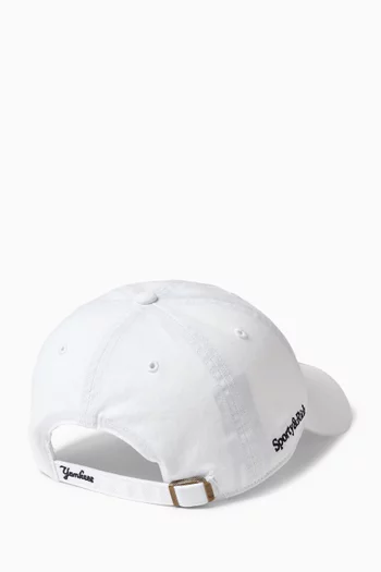 كاب بشعار يانكيز بخط سيريف قطن تويل