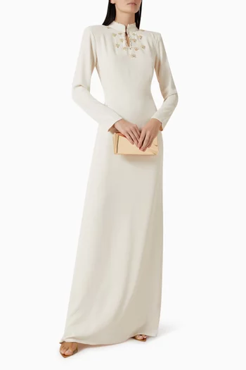 فستان مطرز بالخرز