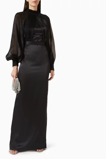 فستان بياقة عالية