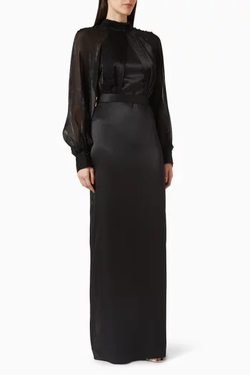 فستان بياقة عالية