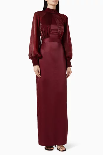 فستان بياقة عالية