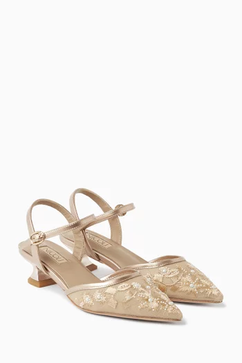 صندل إيزيو مطرز بالكريستال