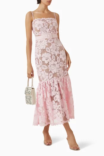 فستان بحزام دانتيل كروشيه