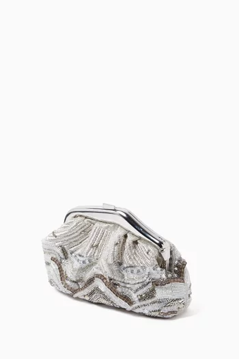 كلاتش ماليابل مزين بتطريزات