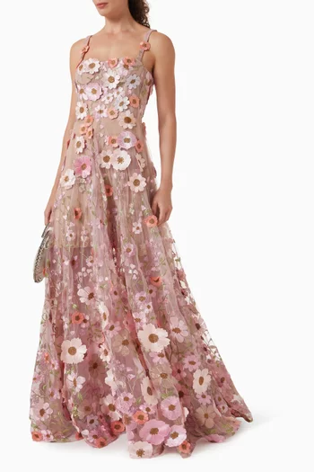 فستان سهرة فينيس بتطريزات بارزة