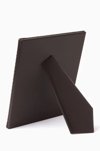 إطار للصور نورا بحجم كبير