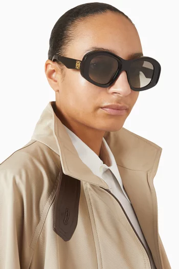 نظارة شمسية بإطار خماسي الأضلاع بحواف مائلة أسيتات