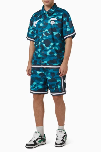 شورت بنقشة مموهة ملونة قماش شبكي