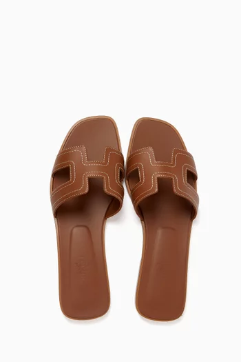 حذاء مفتوح أوران جلد عجل مطرز غير مستعمل، مقاس 38.5 بالمقاسات الأوروبية