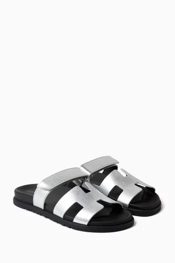 حذاء مفتوح تشيبريه جلد ماعز لامع غير مستعمل، مقاس 40 بالمقاسات الأوروبية