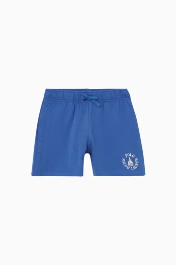 شورت رياضي برباط تضييق بشعار الماركة