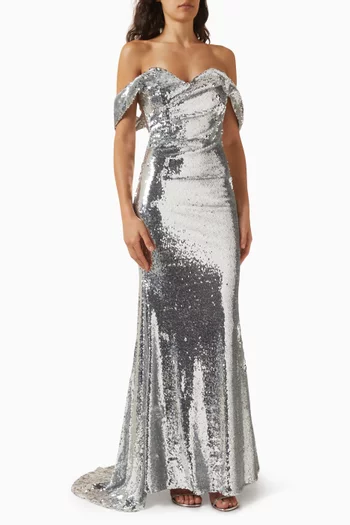 فستان سهرة بأكتاف مكشوفة وتطريزات بالترتر