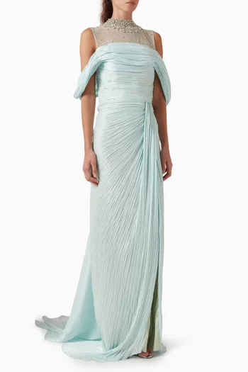 فستان مزين بتطريزات بالكريستال