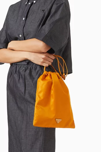 حقيبة صغيرة ويش نايلون معاد تدويره