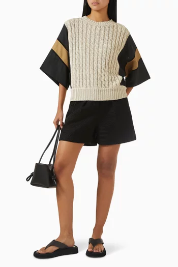 سترة سكاتولا منسوجة بغرزة الضفيرة