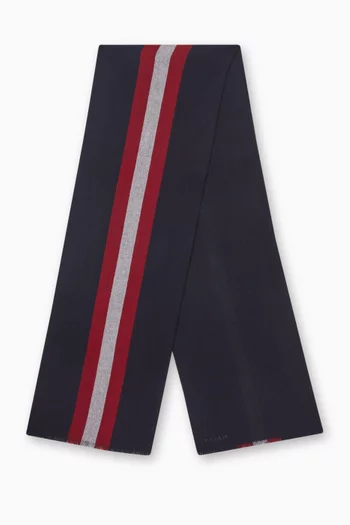 وشاح بشريط صوف