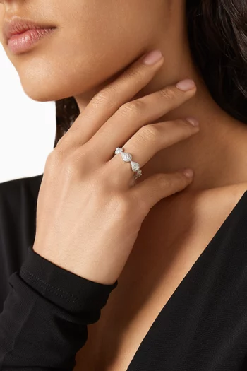 Diamond Ring in 18kt White Gold