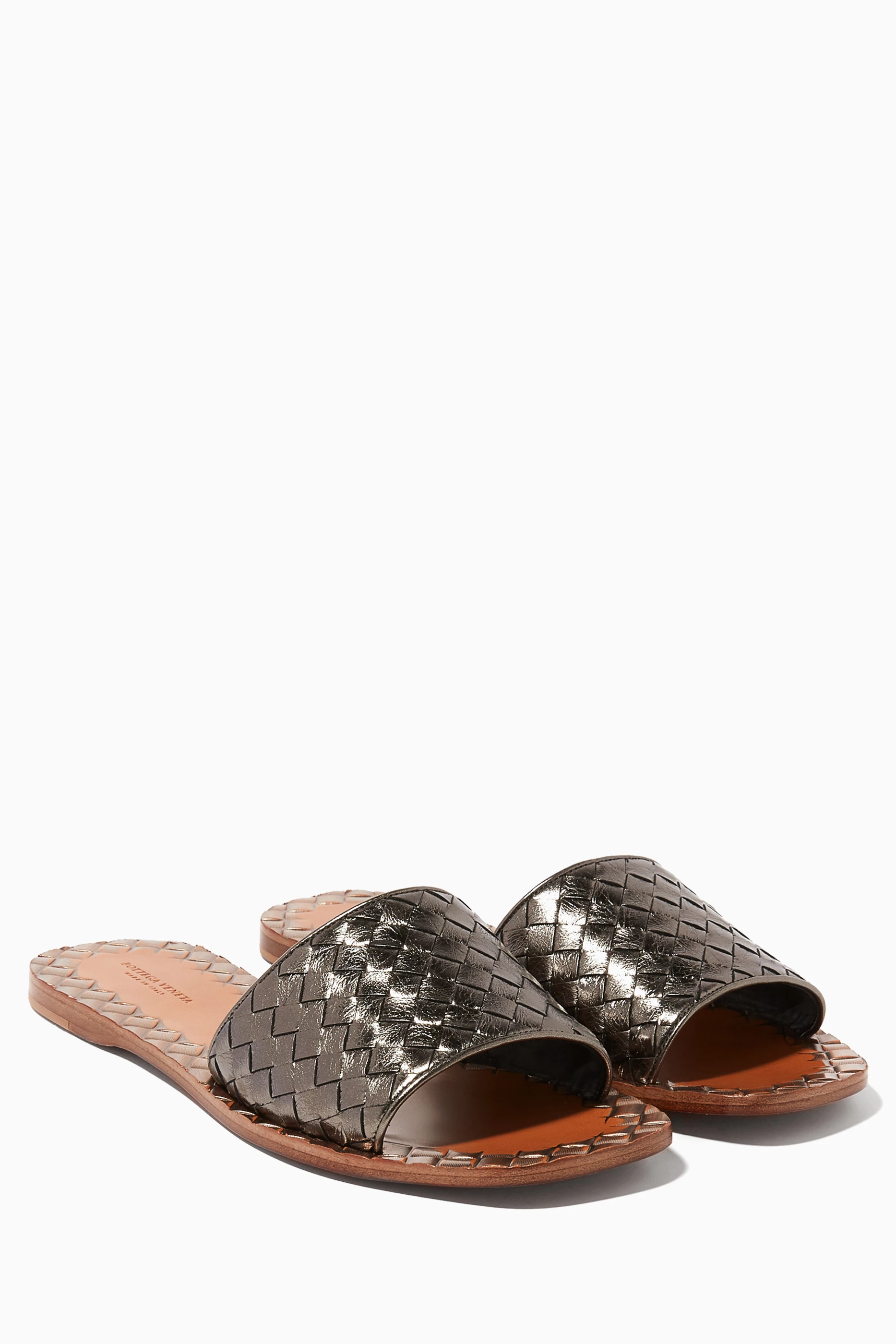 Bottega veneta intrecciato on sale leather slides