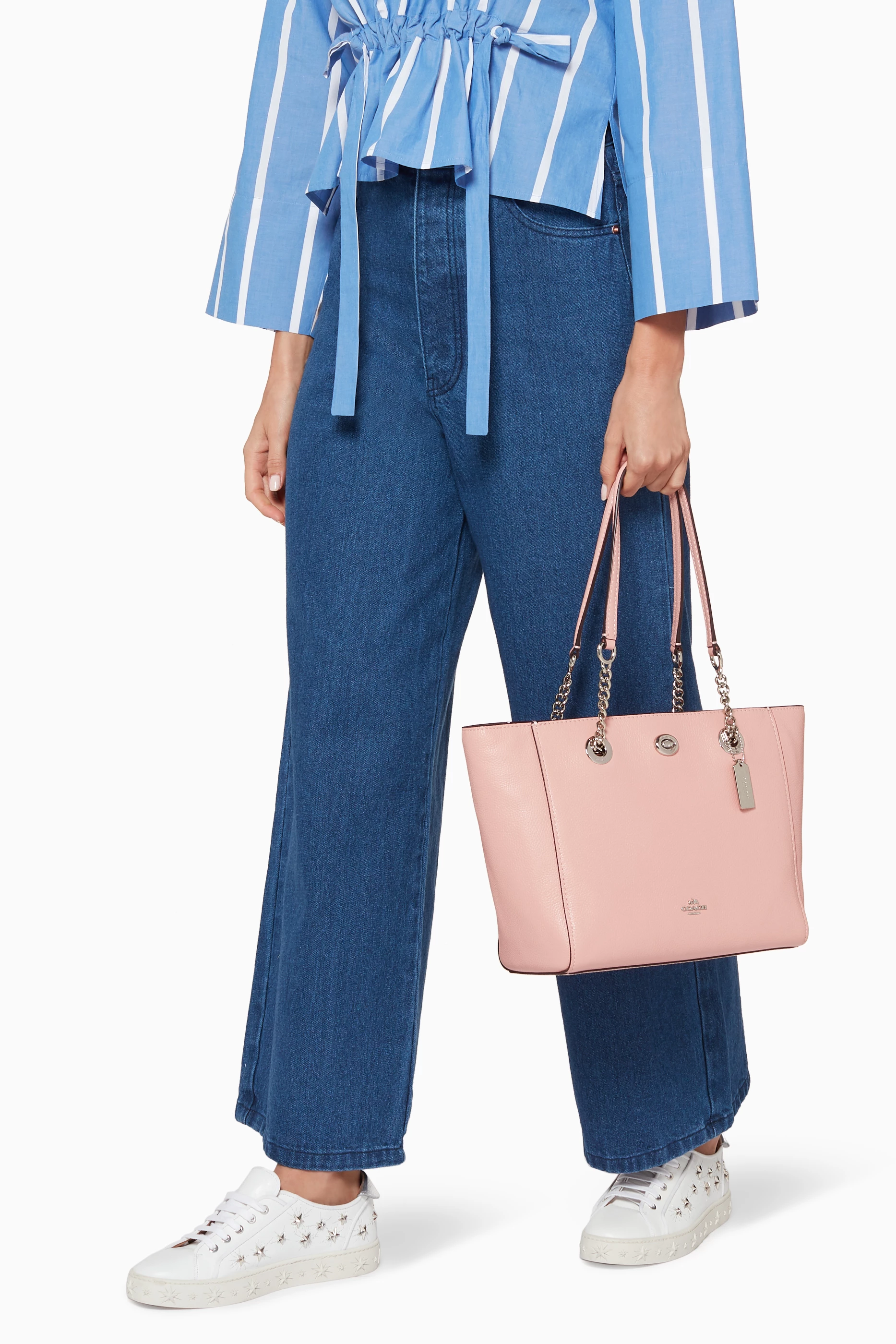 Coach signature turnlock chain tote hotsell bag