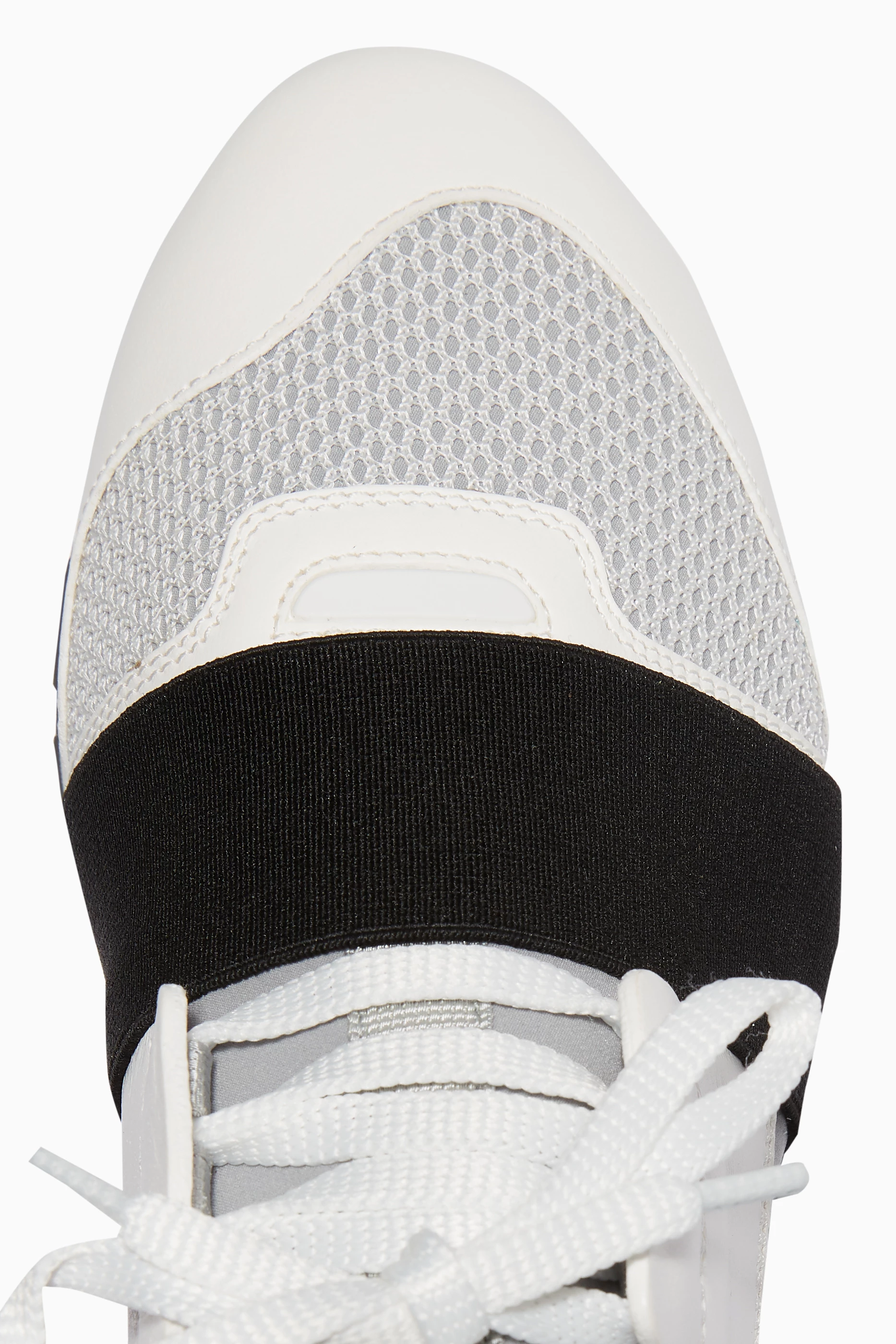 Balenciaga race shop runners white