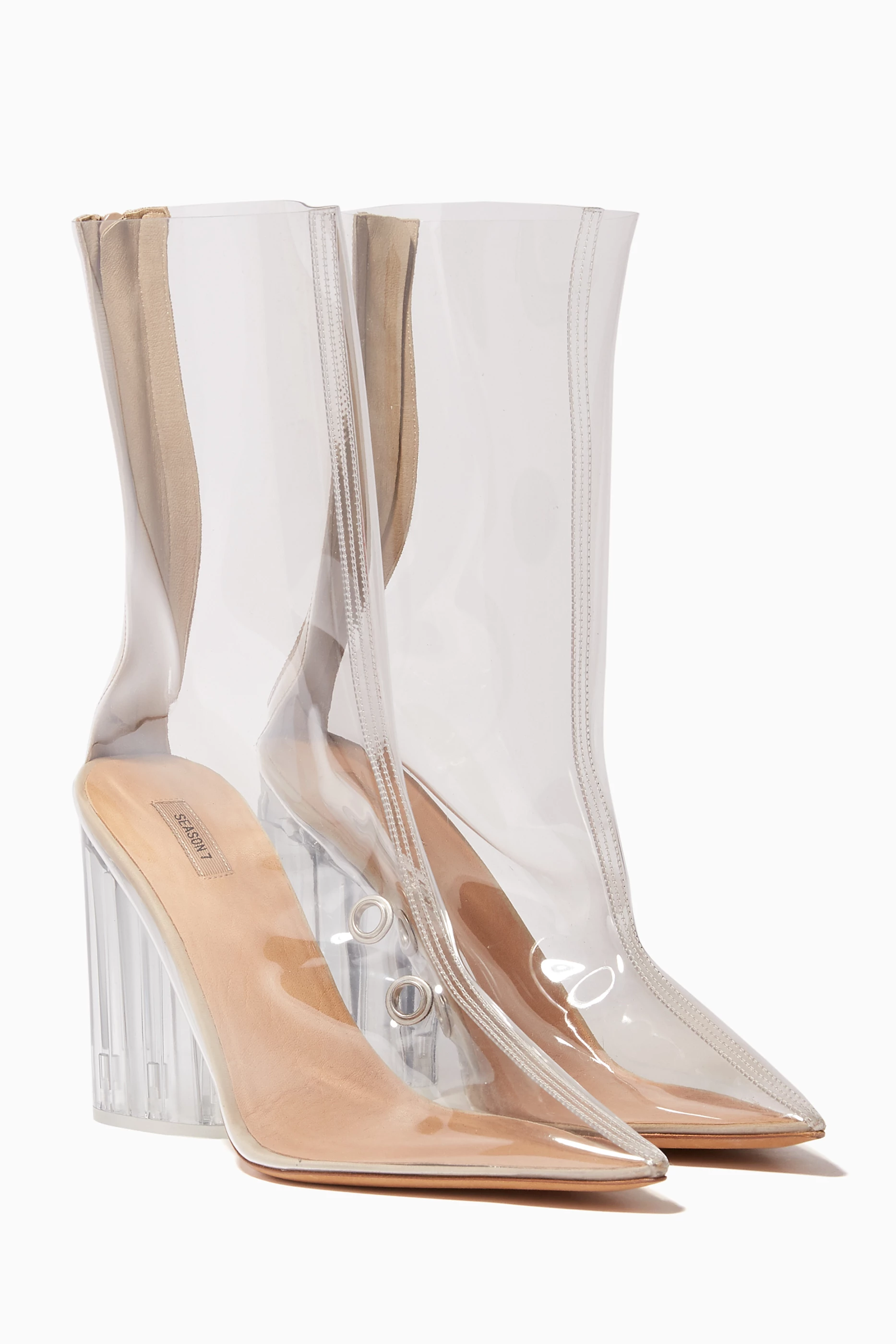 Clear boots shop