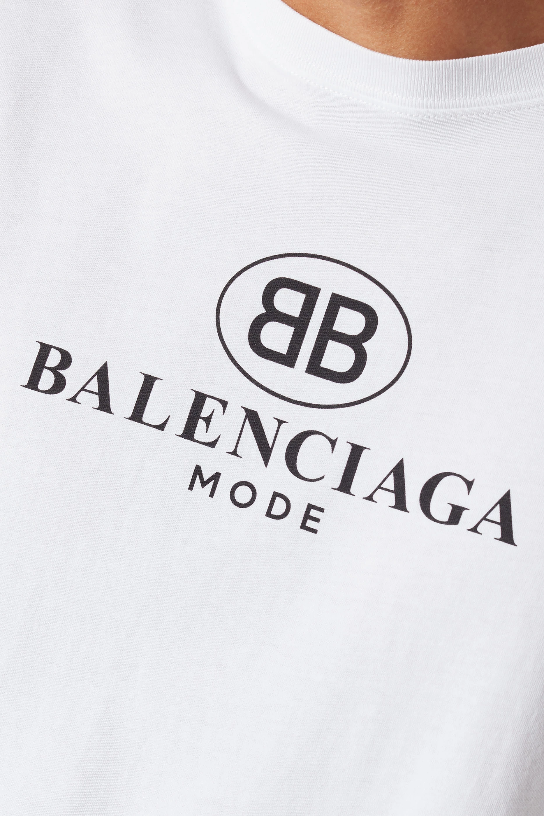 Balenciaga cheap mode white
