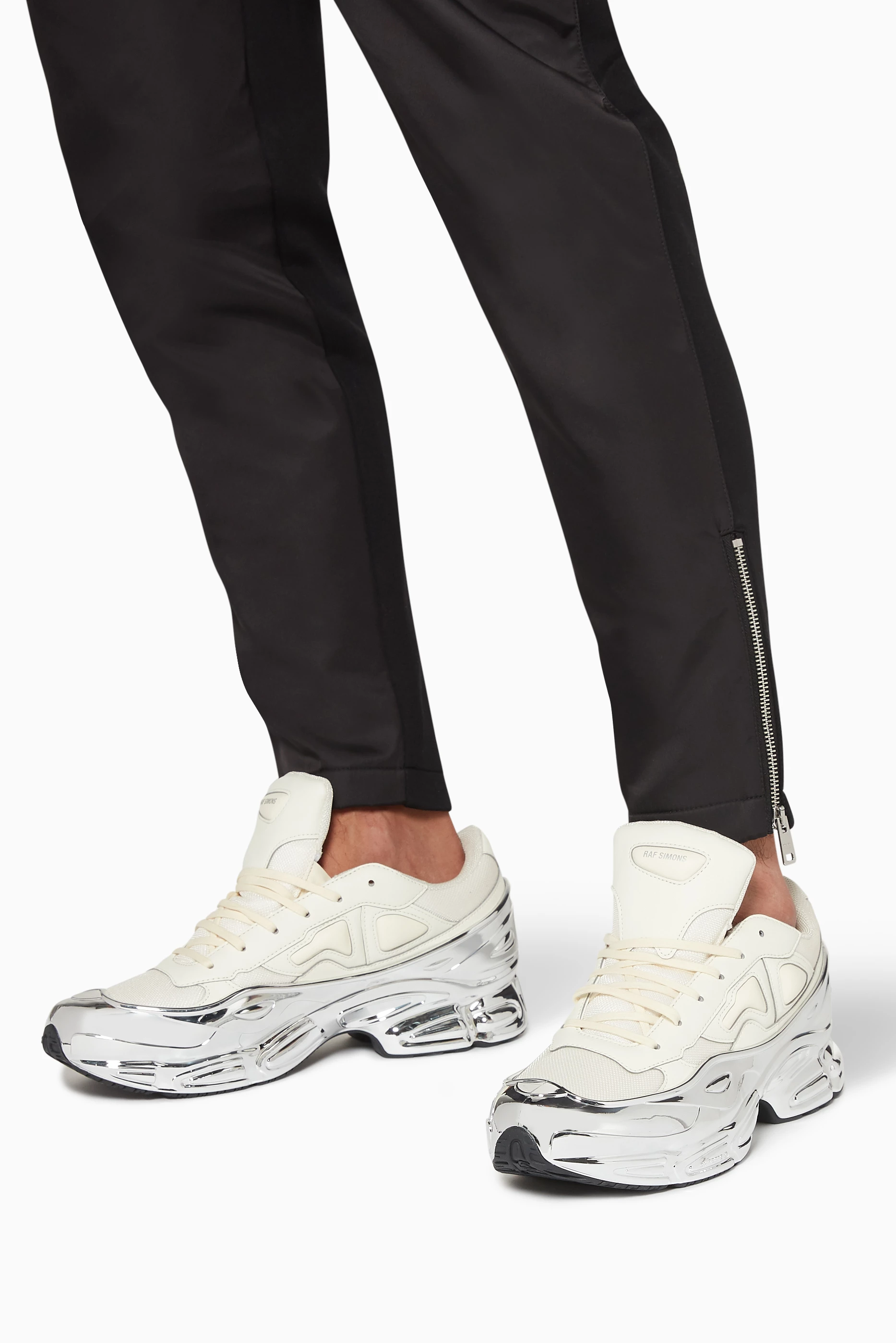 Ozweego raf simons top white