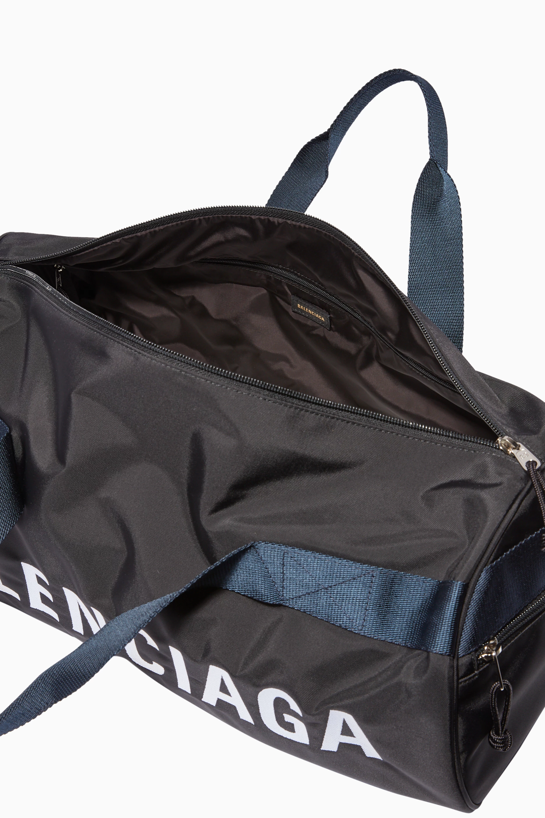Balenciaga wheel 2025 gym bag
