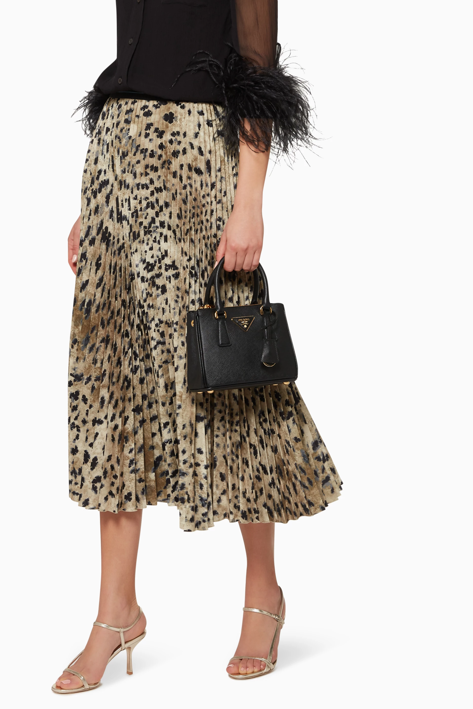 Prada galleria hot sale bag micro