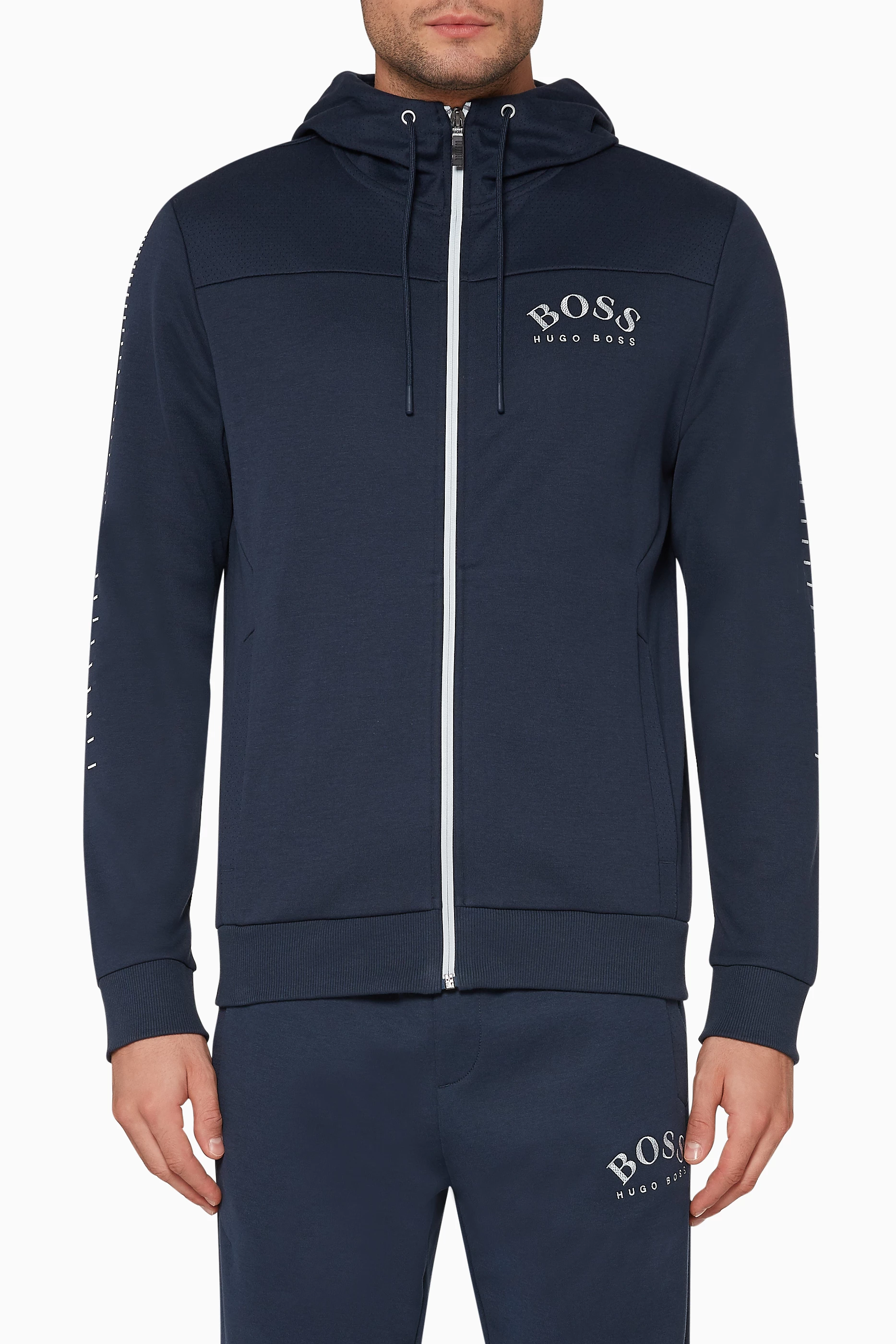 Hugo boss saggy store win