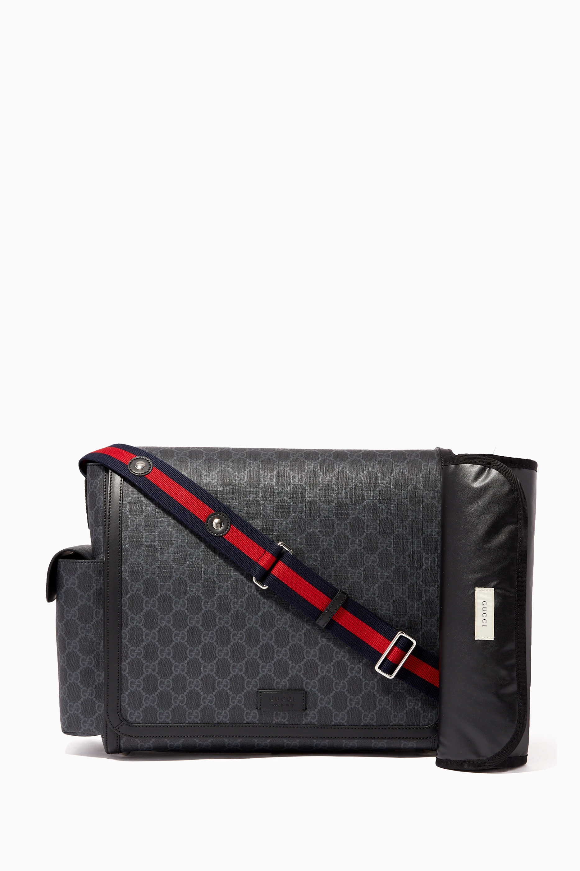 Gucci supreme hotsell diaper bag black