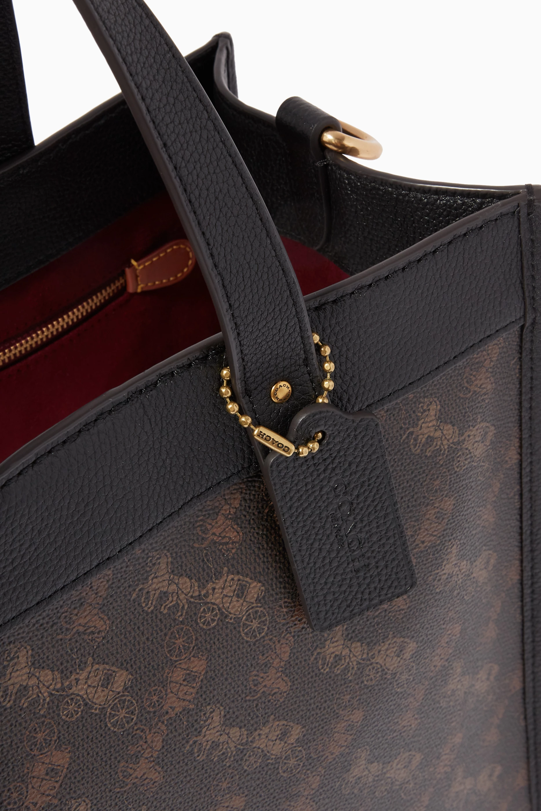 Coach field tote with on sale horse and carriage print