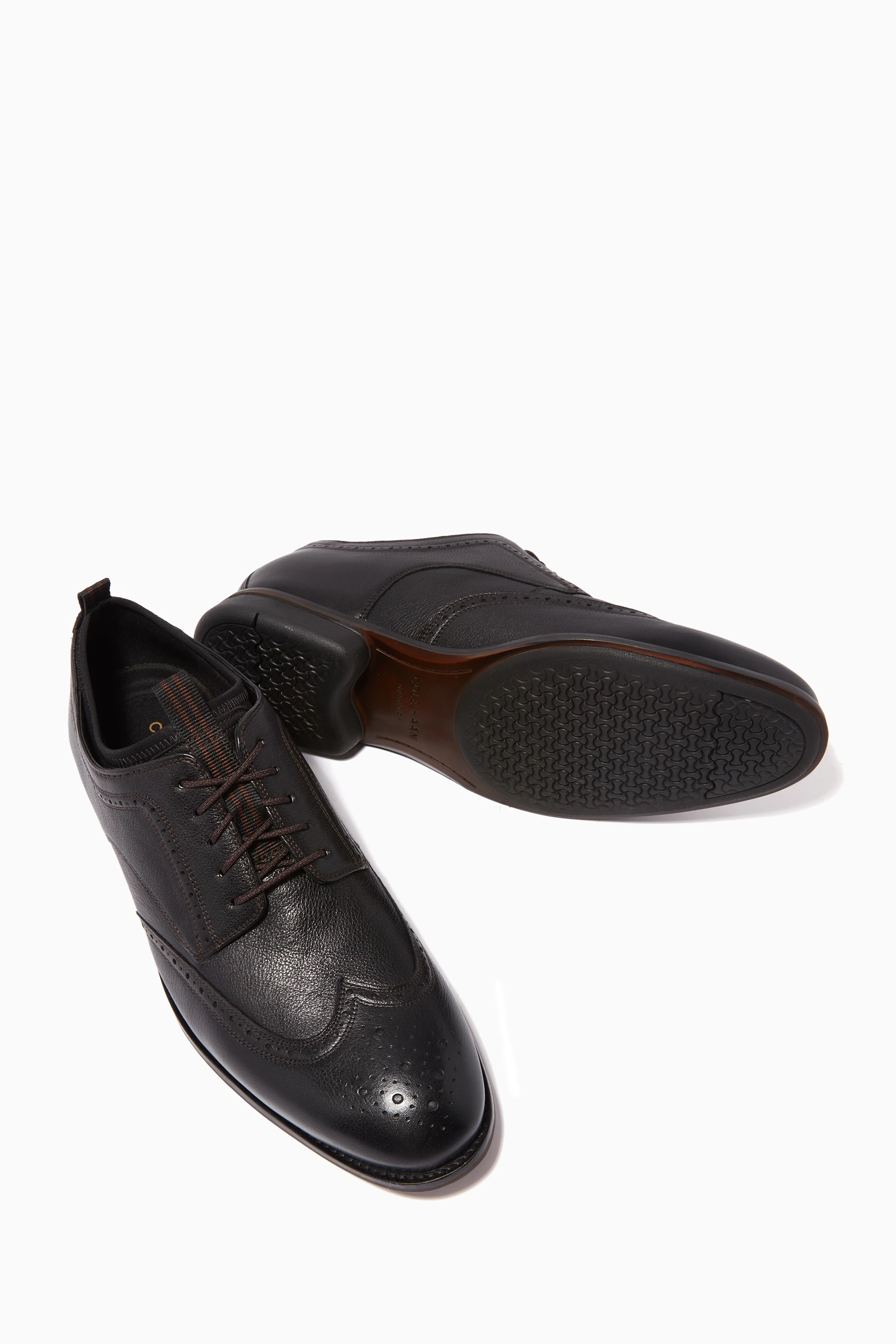 Buy Cole Haan Black Holland Long Wing Oxford Shoes for Men in UAE