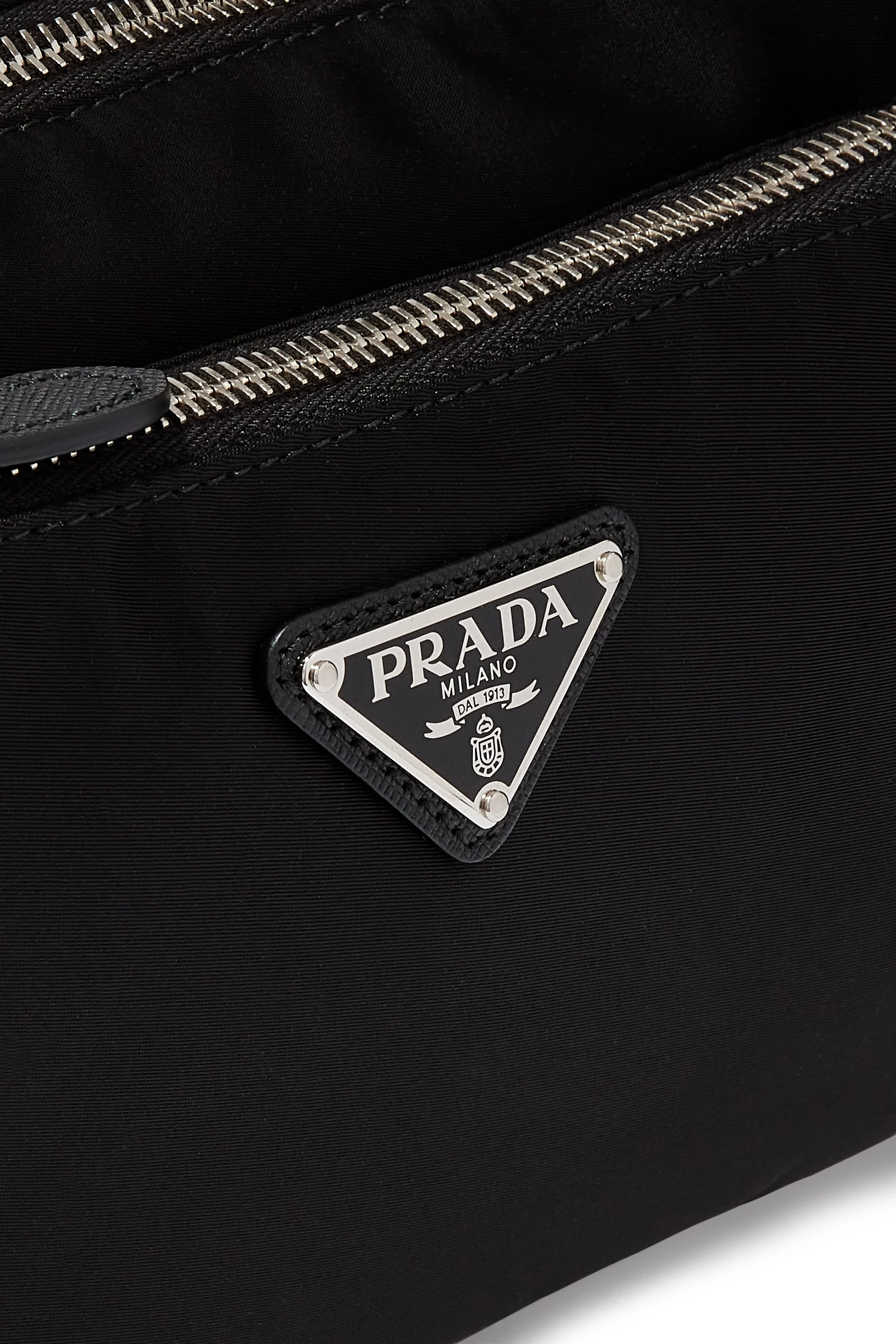 Bandoliera prada clearance bag price