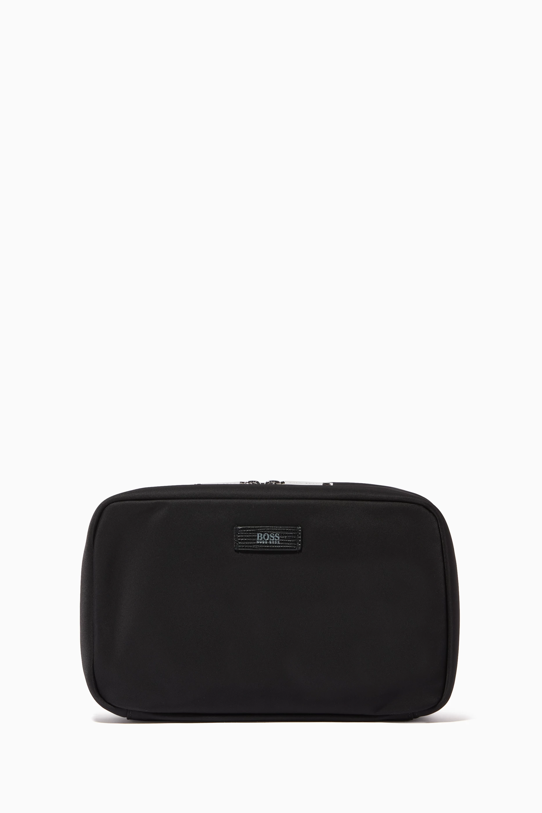 Hugo boss wash clearance bag